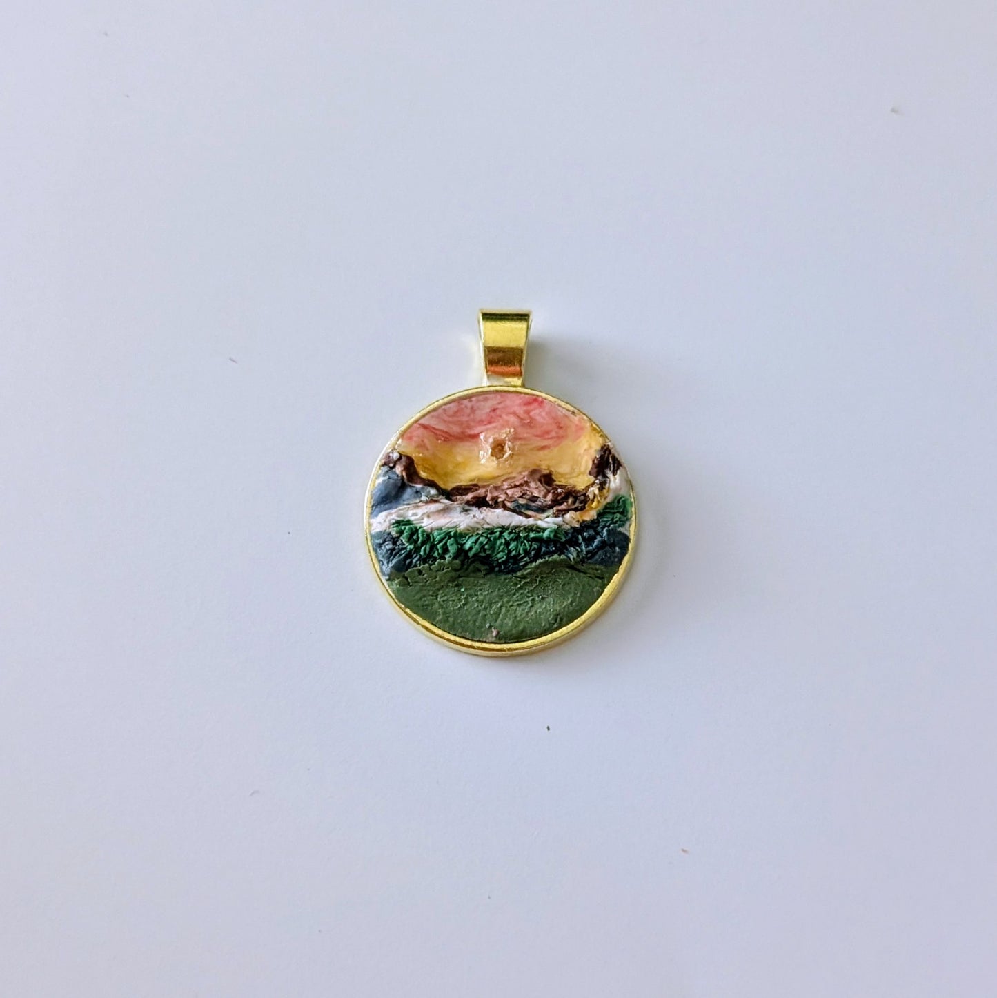 Large Mustard Seed Pendants (Gold)